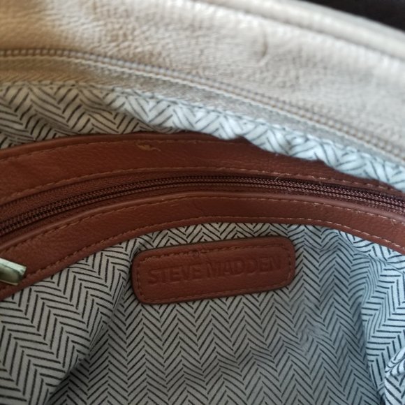 Steve Madden Vegan Leather Expandable Crossbody Satchel Tote - Picture 12 of 16